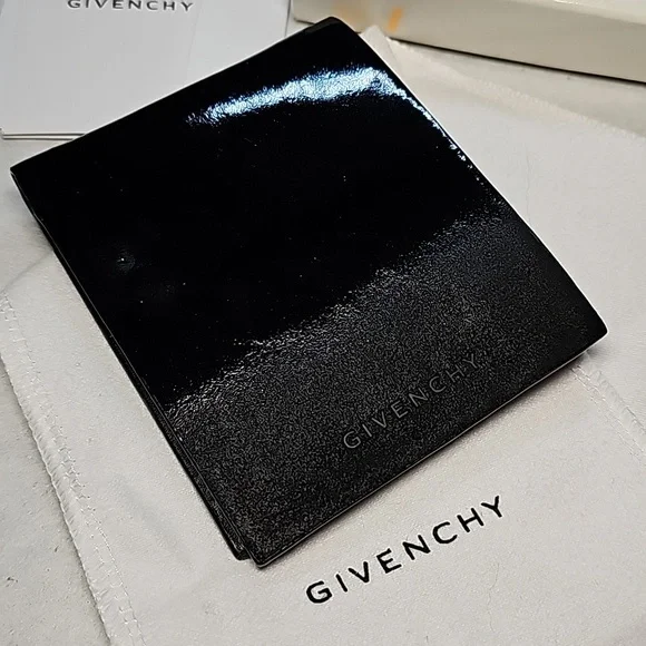 Sold- Givenchy Wallet - Picture 2 of 13